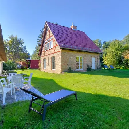 Katen Am Schwanenteich - Graue Kate *